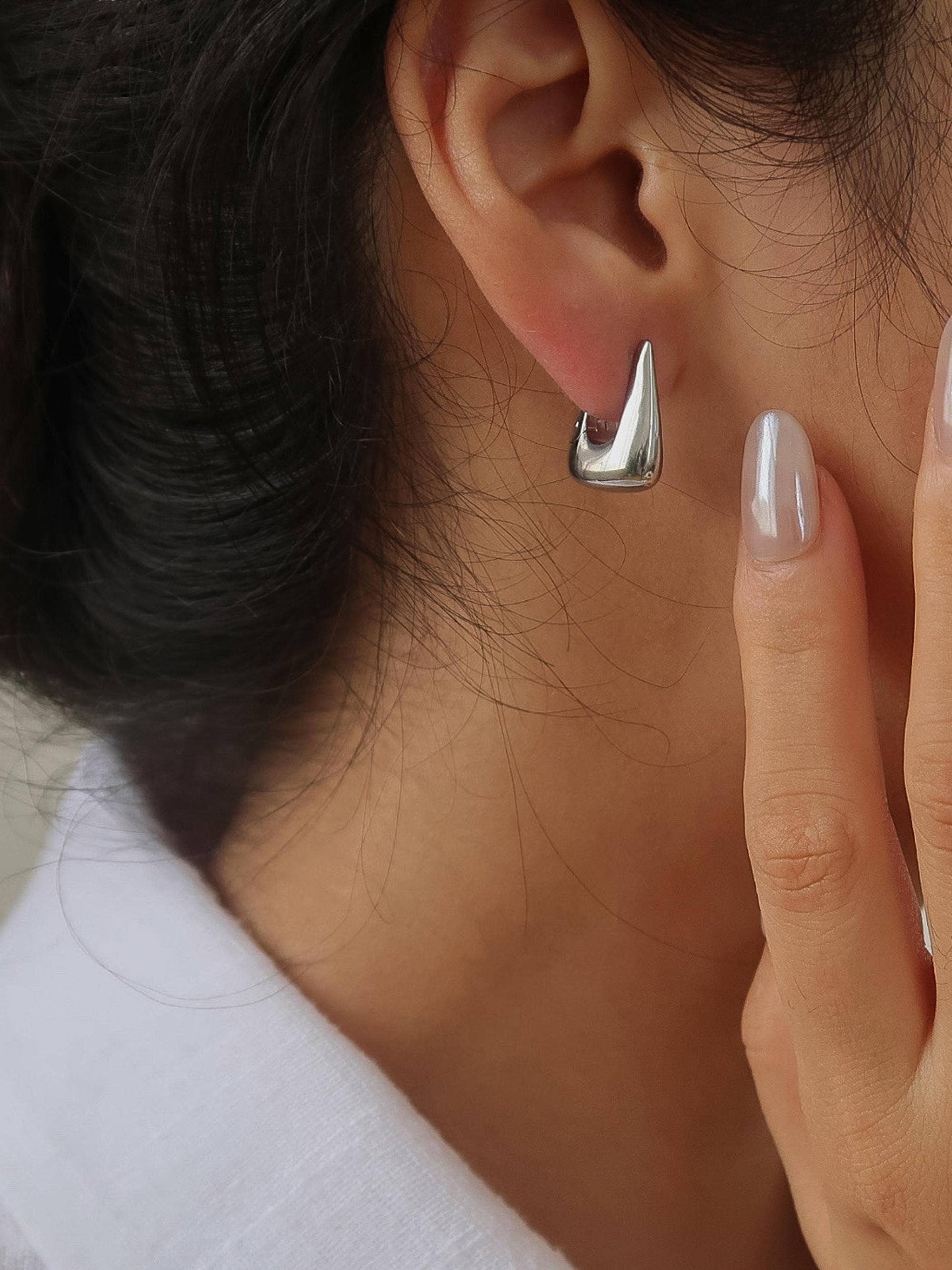 Cadance Geometric Hoop Earrings