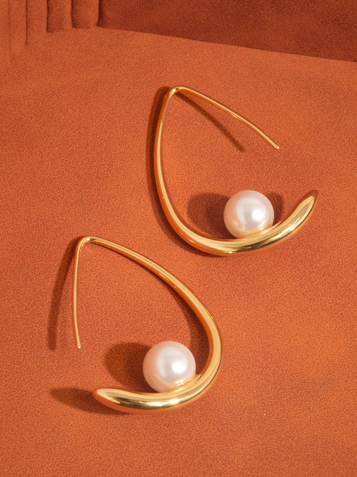 Talia Pearl Drop Earring