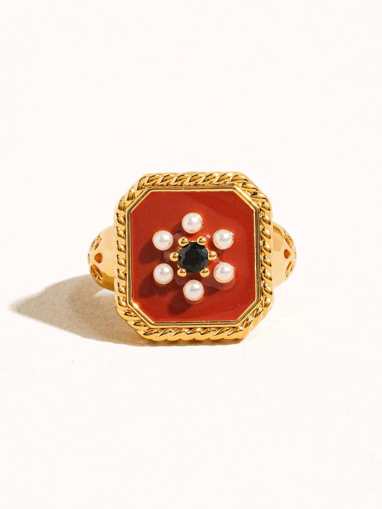 Rouge Vintage Adjustable Ring
