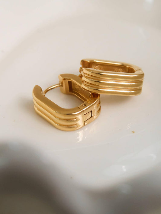 Noa Stripe Hoop Earring