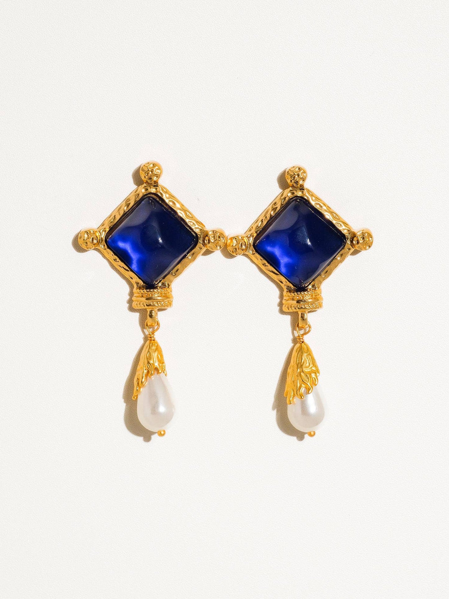 Indigo Vintage Pearl Earring
